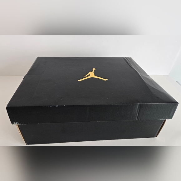 Air Jordan Retro 6 VI “Alternate‎ Hare” Gym Red (384665-113) 2016 US Size 7Y - Picture 10 of 10